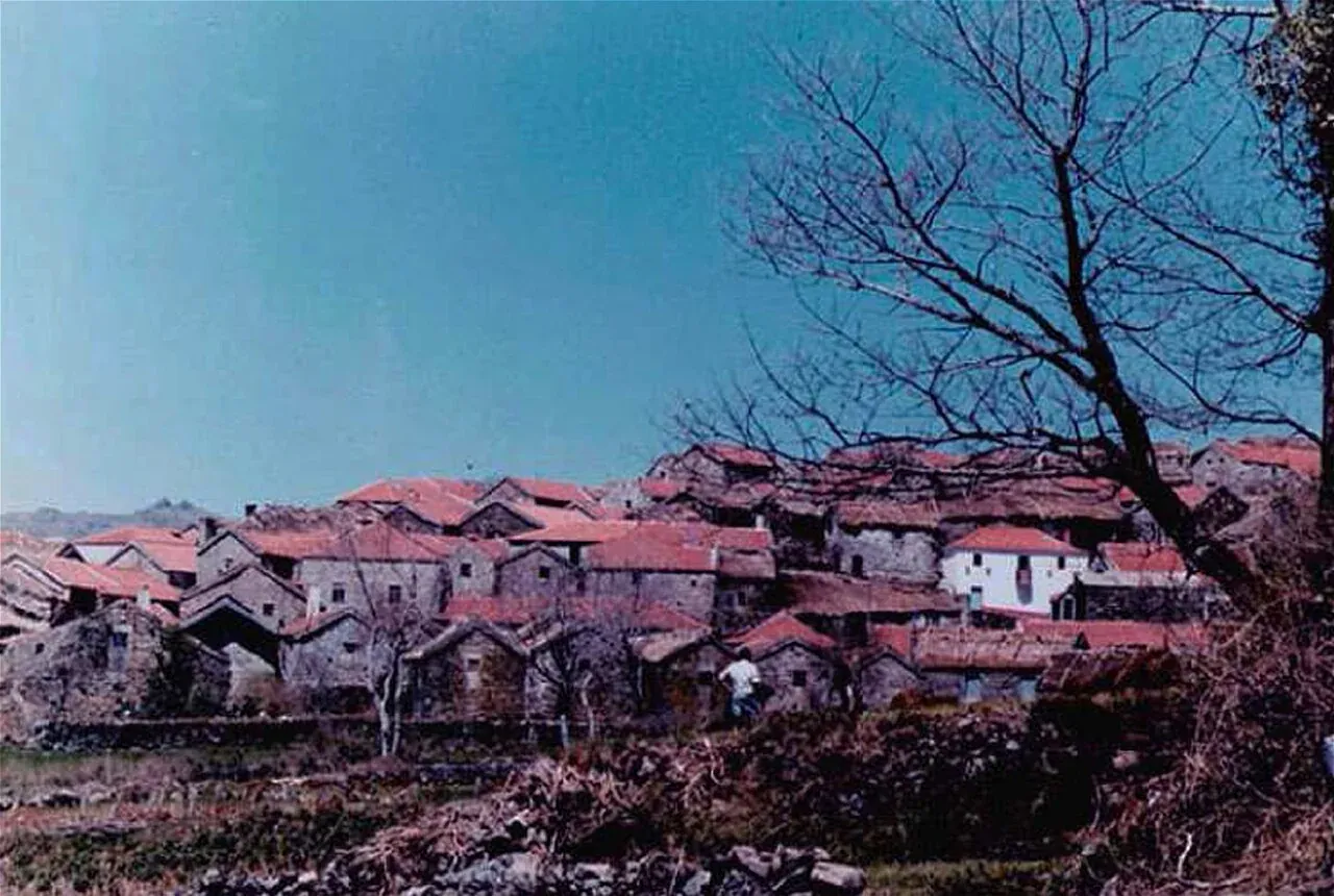 Aldeia de Pitões das Júnias